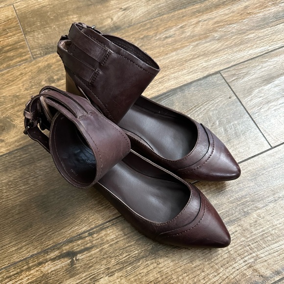 Leon Max Landon Buckle Strap Leather Ballet Flat Size 7.5 in Merlot - Picture 3 of 8